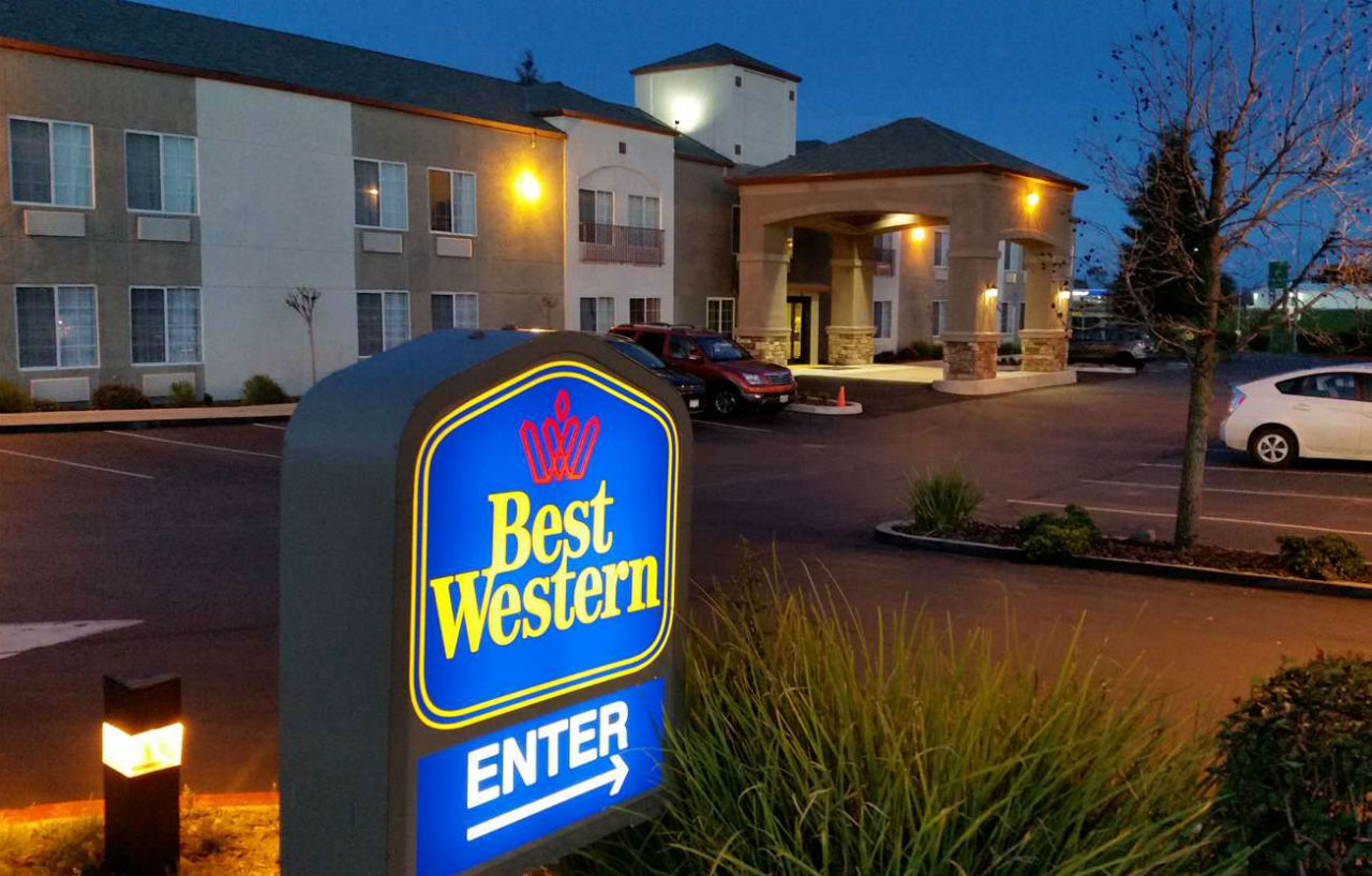 אורלנדו Best Western Plus Universal Inn מראה חיצוני תמונה
